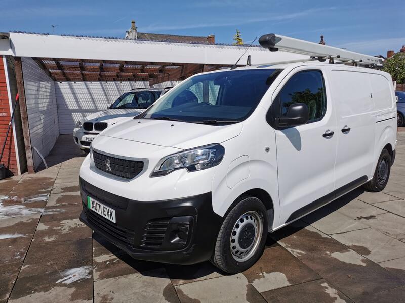 PEUGEOT EXPERT